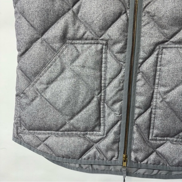 J Crew Diamond Quilted Down Zip Up Puffer Vest Jacket Gray Silver Size Small - Picture 8 of 14